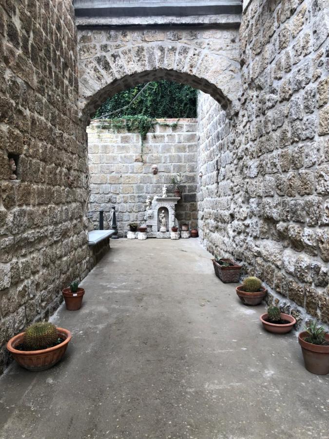 Palazzo Capece Caivano Exterior foto