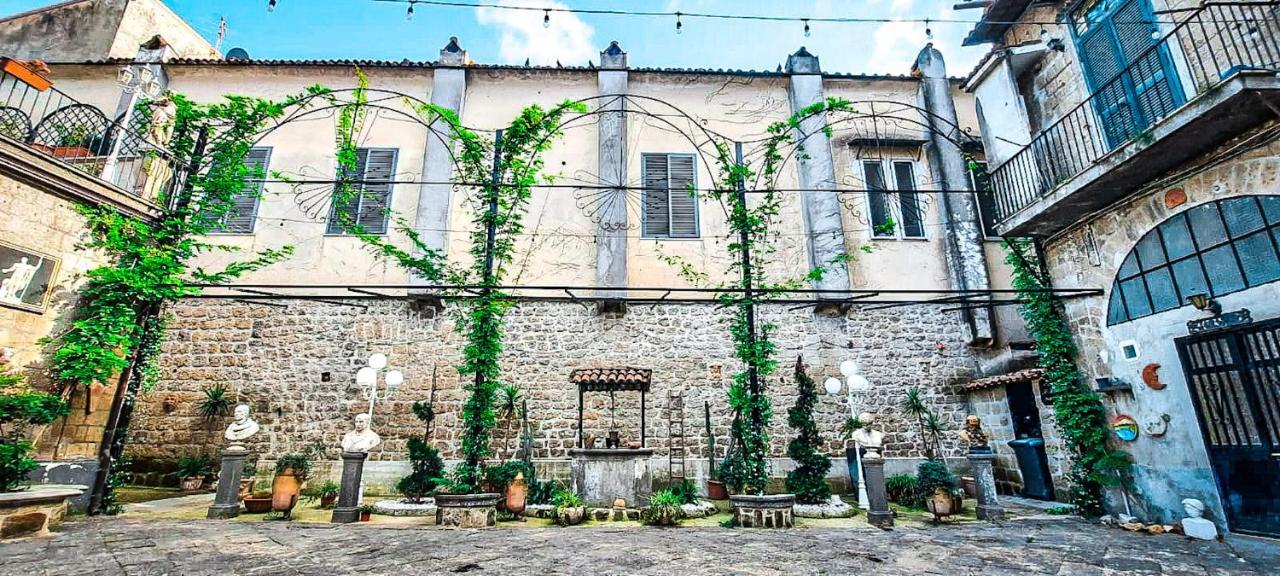 Palazzo Capece Caivano Exterior foto